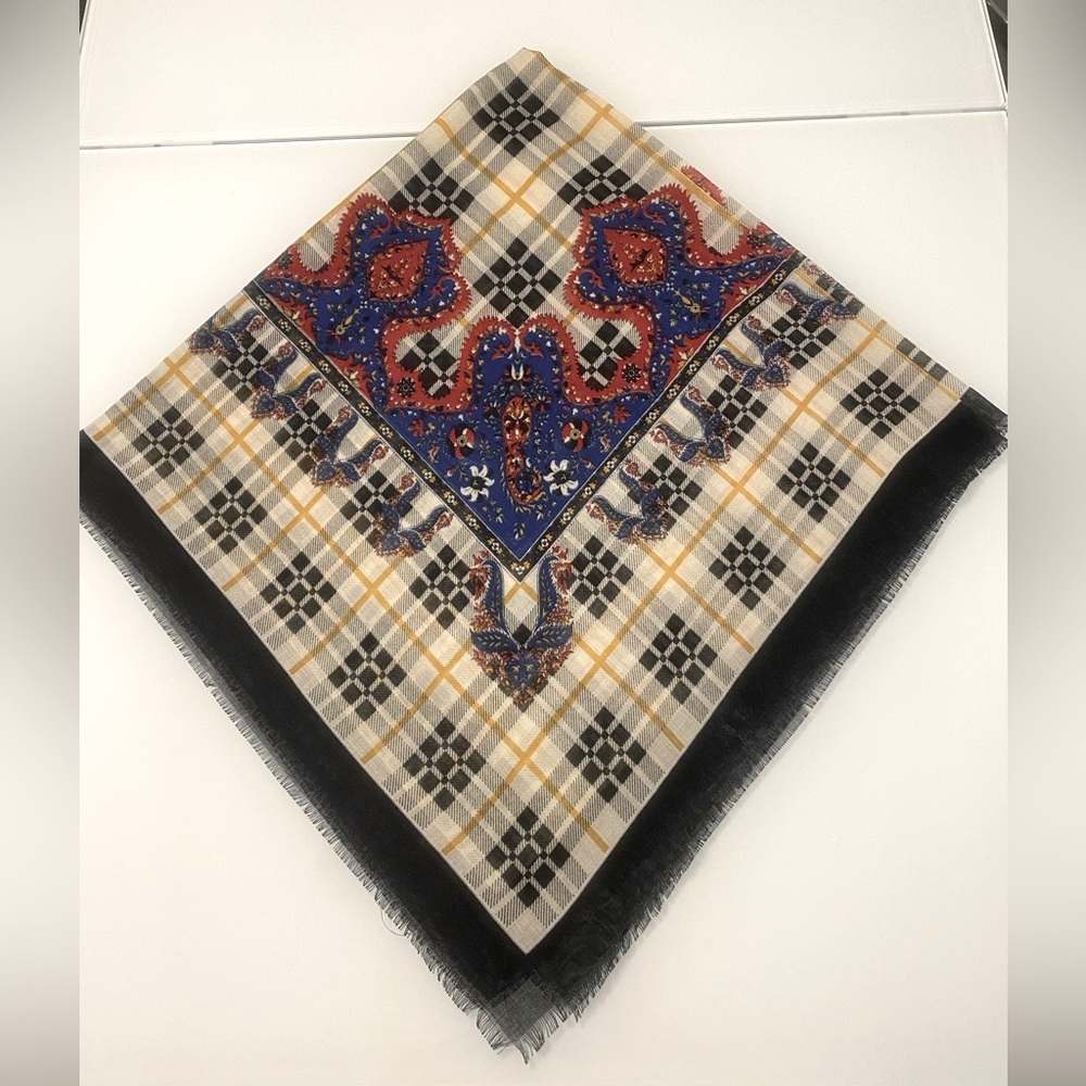 NWT Vintage Large Italian Scarf/Wrap